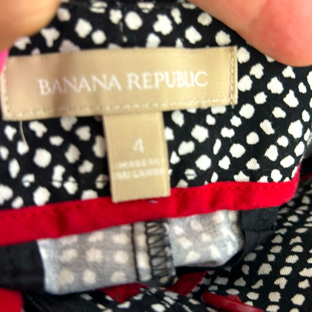 Banana republic, straight leg black and white pants
